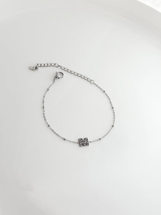 Bracelet with M letter initial