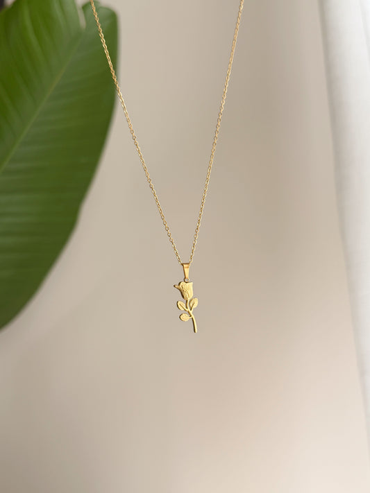 Rose flower necklace