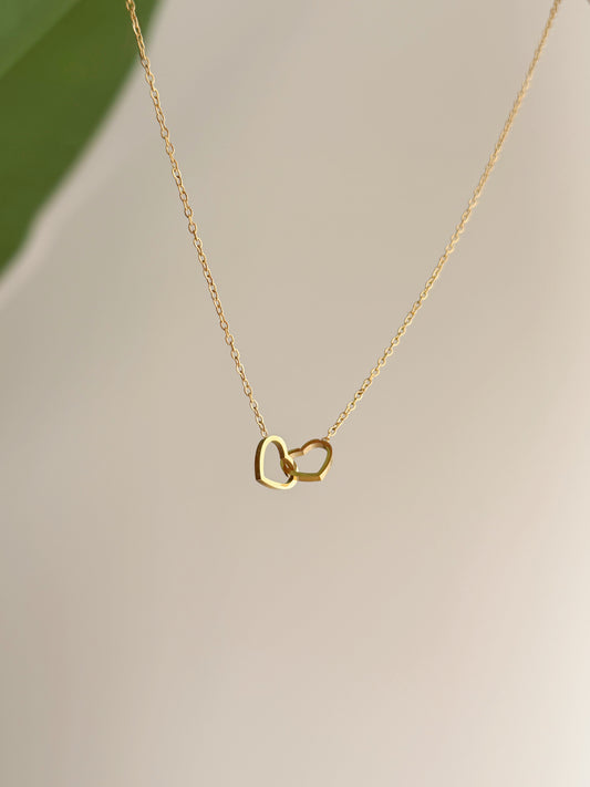 Locked hearts necklace gold