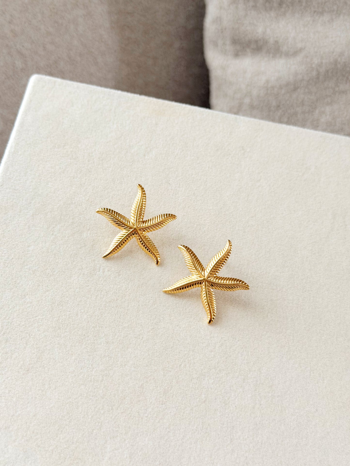Starfish earrings