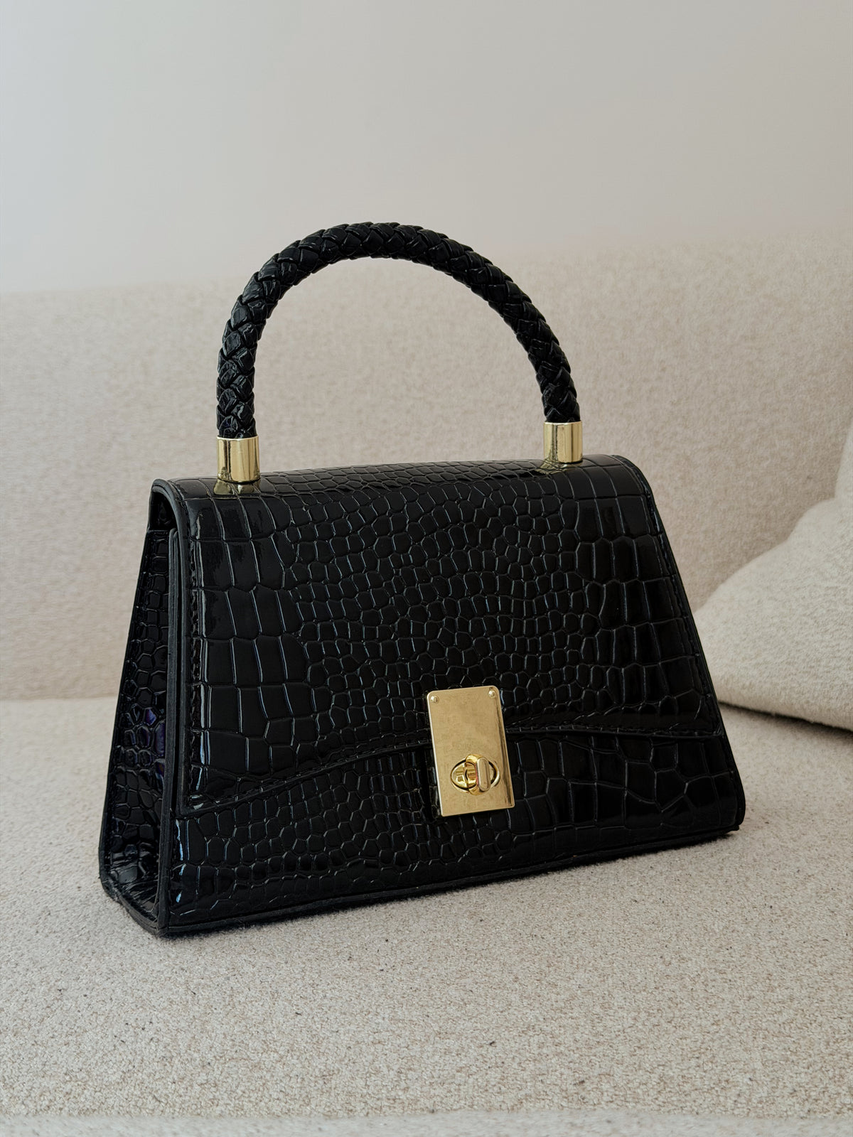 Black Bag Zara style