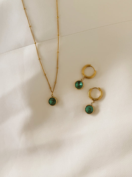 Green stone necklace & earrings