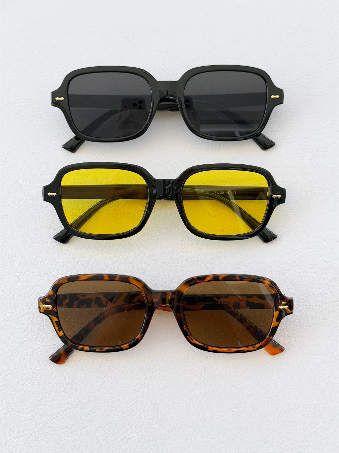 Bold vintage Sunglasses