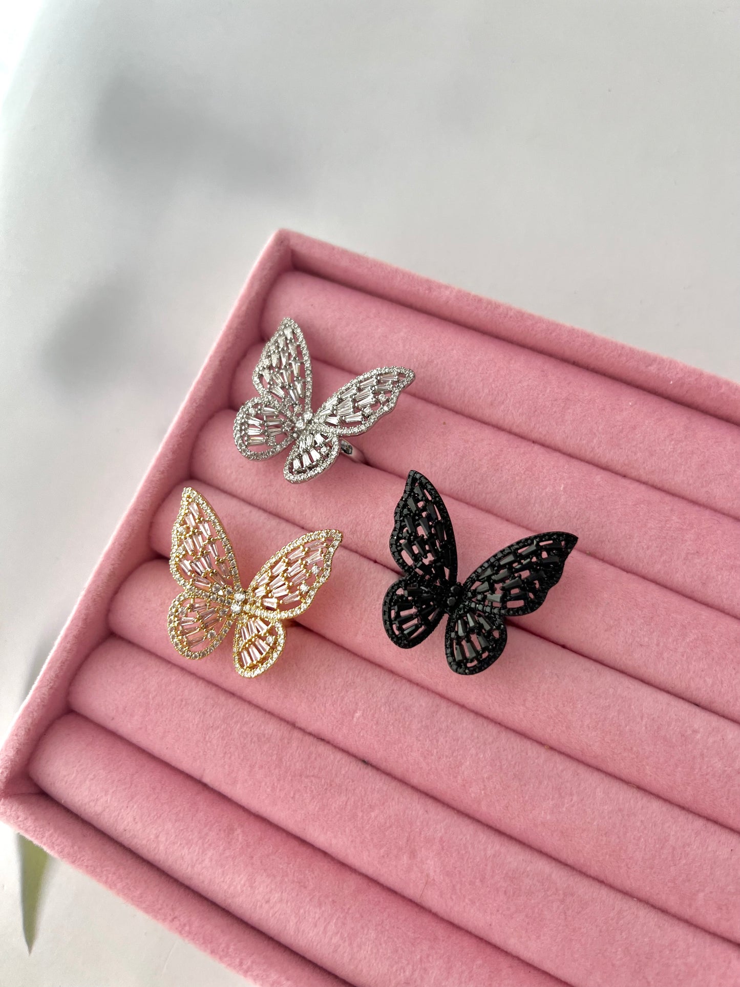 Butterfly ring