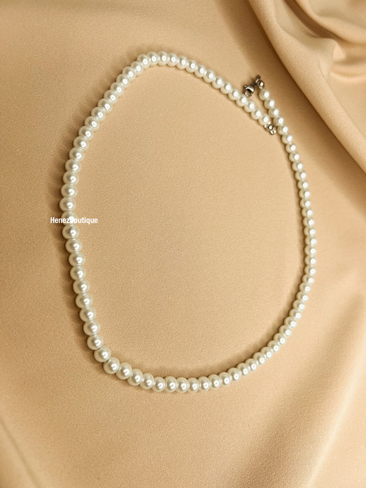 Pearl necklace