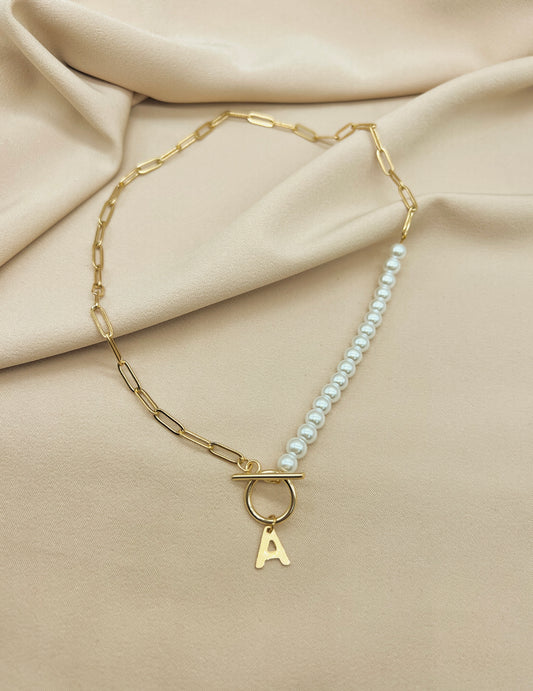 Chain & Pearl Initial necklace (style 1)